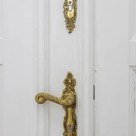 Chelmonskiego 8-04 By Farkas *