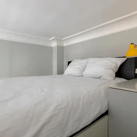 Chelmonskiego 8-04 By Farkas * Poznaň