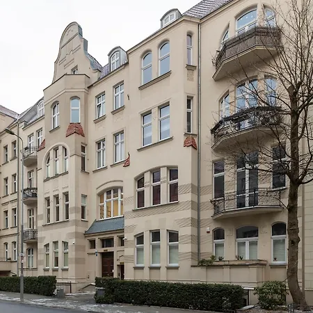 Chelmonskiego 8-04 By Farkas * Poznań